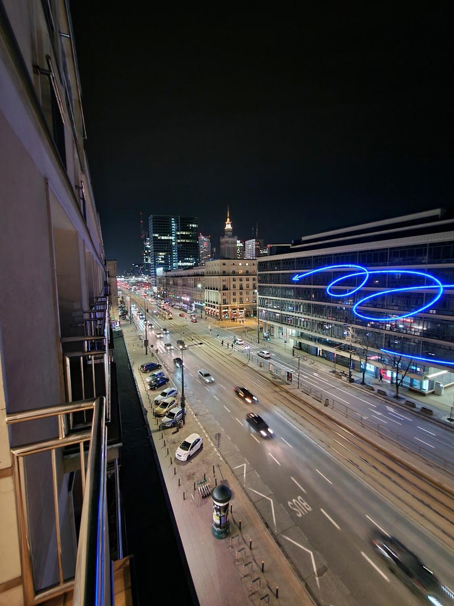M Centrum Apartments Warschau Buitenkant foto